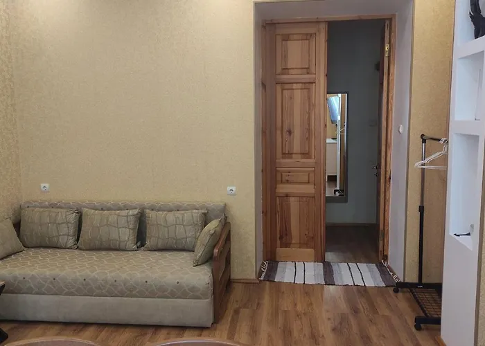 успенская 16. * Odessza